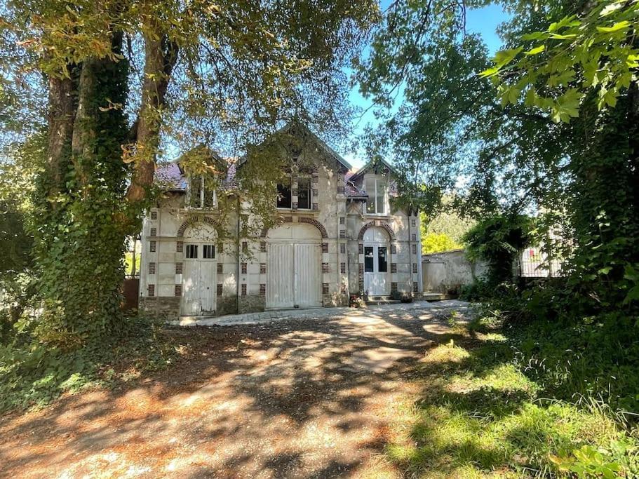 La Maison Du Manoir 1900 Une Experience En Famille La Ferté-Gaucher Екстериор снимка